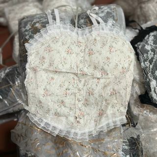 Áo bra ren cúc ngọc lưng chun