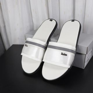 DÉP CAO CẤP DE 93