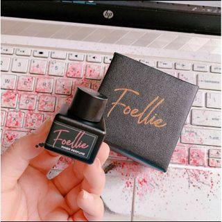 Nước hoa vùng kín Foellie màu đen - Hương hoa hồng quyến rũ