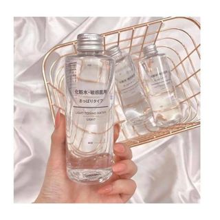 Nước Hoa Hồng Muji Light Toning Water Light 200ml
