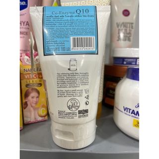 Sữa rửa mặt trắng da con bò Thái Lan 100ml