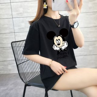 Áo thun nữ 𝐅𝐑𝐄𝐄𝐒𝐇𝐈𝐏Áo thun nữ form rộng freesize mickey trắng đen thoáng mát, mềm mịn, phong cách