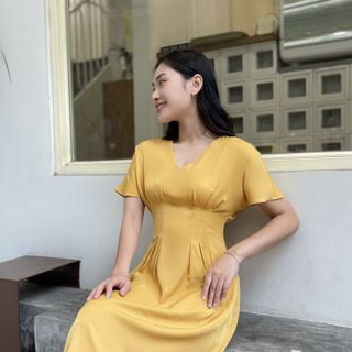 Đầm xòe chiết eo SHE 202207