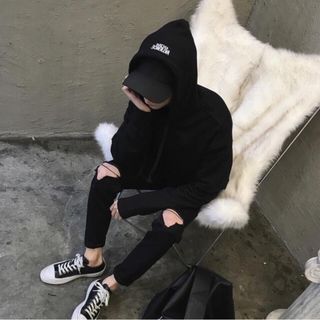 Quần Jeans Nam Đen Trắng Rách Gối Xẻ V Có Size Lớn 37 38