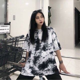 Áo thun nữ 𝗙𝗥𝗘𝗘𝗦𝗛𝗜𝗣Áo thun ĐEN TIEDYE nữ freesize unisex cute hàn quốc dễ thương cao cấp giá rẻ. giá sỉ