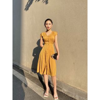 Đầm xòe màu vàng SHE 2022001