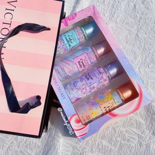 Set Victor kẹo 4 chai kèm túi xách