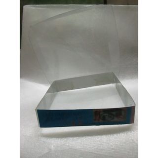 Hộp đựng quà trong suốt