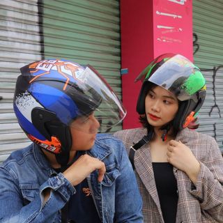 Mũ bảo hiểm fullface SRT tem con kiến 93 - bảo hành 12 tháng