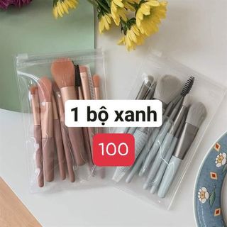 Set 8 cọ trang điểm ( Túi Zip )