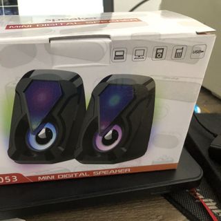 Loa vi tính mini có led 1053