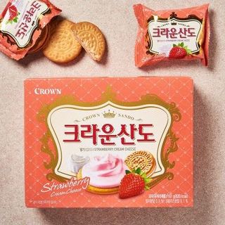 Bánh Quy Sando Crown Vị Dâu Hộp 161G
