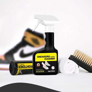 Bình xịt vệ sinh giày sneaker trắng SNEAKERS CLEANER 250ml