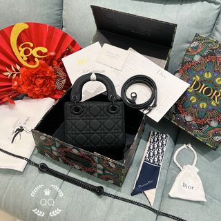 Túi xách D...ior l.ady - khoá mạ cùng màu size 17 loại 3 ô - da mờ - màu đen-giá sỉ - giá bán buôn