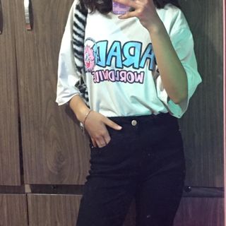 Quần jean ống loe nhẹ xước gấu hàng cao cấp