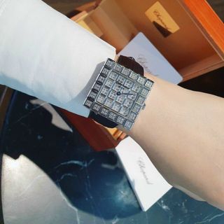 ĐỒNG HỒ CHOPARRD DA NỮ CAO CẤP SALE