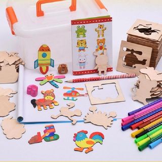 Bộ Đồ Chơi Vẽ Tranh Bộ Khuôn Vẽ Bằng Gỗ Kèm Bút Màu Thỏa Sức Sáng Tạo - Tặng muỗng ăn cho bé Set Bộ Vẽ Khuôn Gỗ Cho Bé
