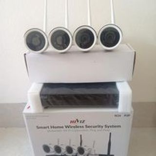 FREESHIPBộ camera giám sát không dây hiviz 2.0MPX, 4 camera trụ kim loại, kèm đủ phụ kiện lắp đặt - hàng chính hãng