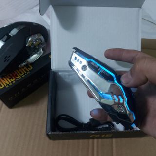 Chuột gaming không dây xịn chính hãng Twolf Q15 có led 7 màu chuyển đổi đẹp