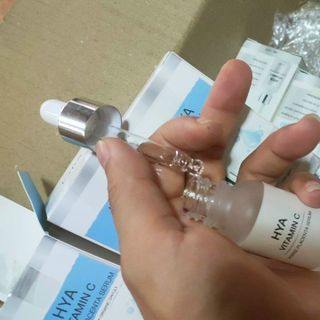 Serum dưỡng trắng bóng HYA vitamin C Thái Lan 15ml giá sỉ