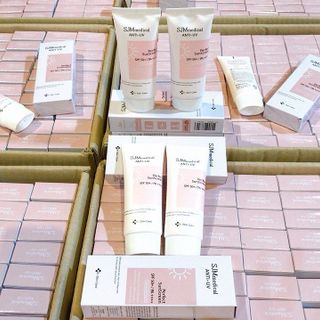 Kem chống nắng SJM Medical Anti UV Perfect SunScreen SPF50+/PA++++ có tem chính hãng