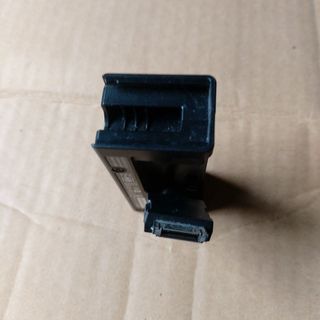 Bộ dock Sony Vaio cũ như hình ko biết để làm gì ko biết hư nên ae về nguyên cứu