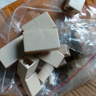 Đầu nối dây mạng LAN 1 ra 1 (Hình thực tế) có giao hỏa tốc
