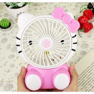 Quạt 3 Cánh Kitty Sq1881-2 Cực Dễ Thương Có Pin Sạc