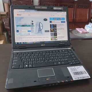 Laptop cơ bản ram 4gb có sẵn File học tiếng anh và 500 bài nhạc xuân đầy đủ phụ kiện theo máy cũ giao máy ngẫu nhiên