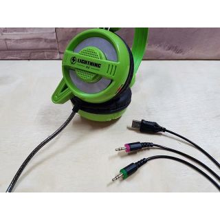 Tai nghe Lightning A2 Có Mic Đèn Led Hàng Trưng Bày Thanh Lý Đẹp 98% Mọi Chức Năng Ok Màu Xanh, Cam Giao Ngẫu Nhiên