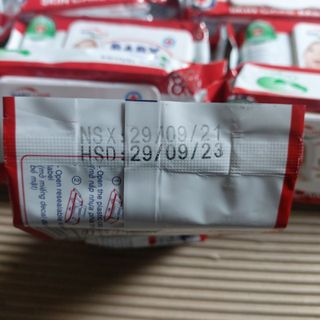 Khăn ướt Baby Wipes mát lạnh gói lớn 80g có nắp đậy tiện lợi