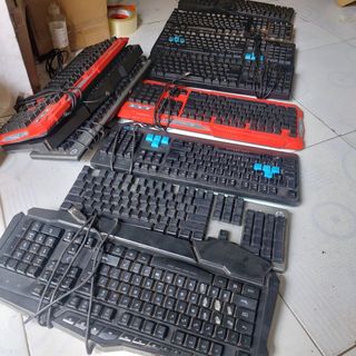 Bàn phím gaming cao cấp phòng game thanh lý sử dụng ok