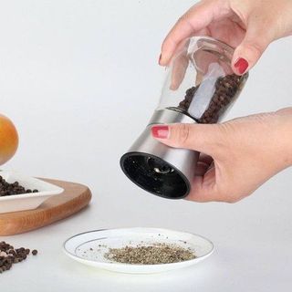 Lọ cối xay tiêu cầm tay nắp inox lọ thủy tinh điều chỉnh tiện lợi dễ dàng sử dụng sang trọng cho căn bếp