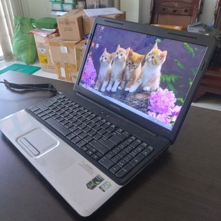 [Mã 255ELSALE giảm 7% đơn 300K] Laptop HP compaq ram 4GB màn hình có mực đen phía dưới vẫn dùng bình thường