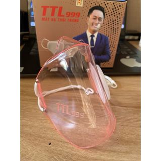 Khẩu trang TTL999 hàng cao cấp sản xuất tại Việt Nam, đặc biệt tặng kèm 20 miếng lọc 1 cặp dây rút 1 bộ van thay thế