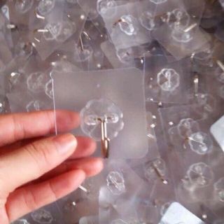 Combo 100 Cái Móc Dán Tường Trong Suốt Siêu Dính Có Sẵn Keo Mẫu Mới Tết trang Trí Nhà
