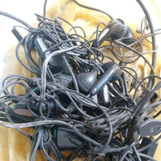 [Mã ELHACE giảm 4% đơn 300K] Tai nghe, Headphone cũ tồn kho lâu ko biết hư nên thanh lý giao ngẫu nhiên