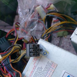 Nguồn công suất thực Huntkey 350W cao cấp đã qua sử dụng ok