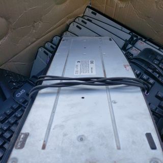 Bàn phím có dây CMS KB720 cổng PS2 thanh lý trường học chính hãng cũ