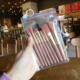 set cọ trang điểm 8 món