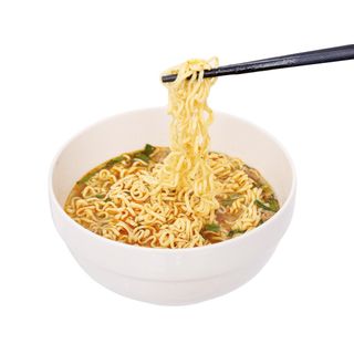 Thùng 30 gói mì khoai tây Omachi 80g