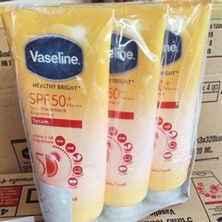 Sữa dưỡng thể Vaseline 50x mẫu mới trắng da chống nắng 320ml