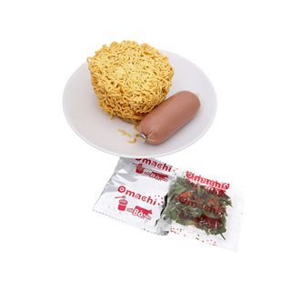 Mì ly khoai tây Omachi 113g (có cây thịt thật) thùng 24 ly)