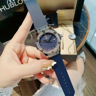 ĐỒNG HỒ HUBBLOT NỮ 1 VIỀN HỘT XANH CAO CẤP