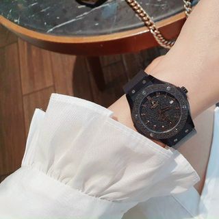 ĐỒNG HỒ HUBBLOT NỮ CAO CẤP SALE SỐC