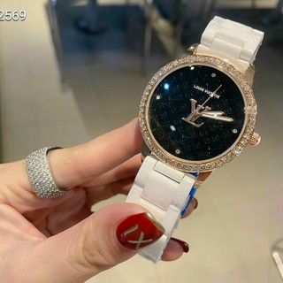 Đồng hồ Louiss vuiton