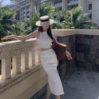 SET ÁO CROPTOP CHÂN VÁY BÚT CHÌ - DT1612