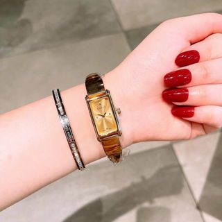 ĐỒNG HỒ GUCCl CHỮ NHẬT NỮ NEW