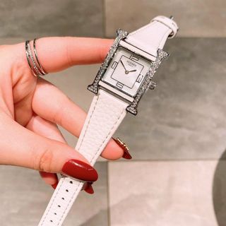 ĐỒNG HỒ HERRMES NỮ DA VUÔNG NEW