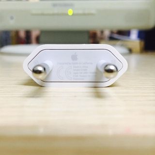 Củ sạc dẹp IPhone Zin linh kiện Full box